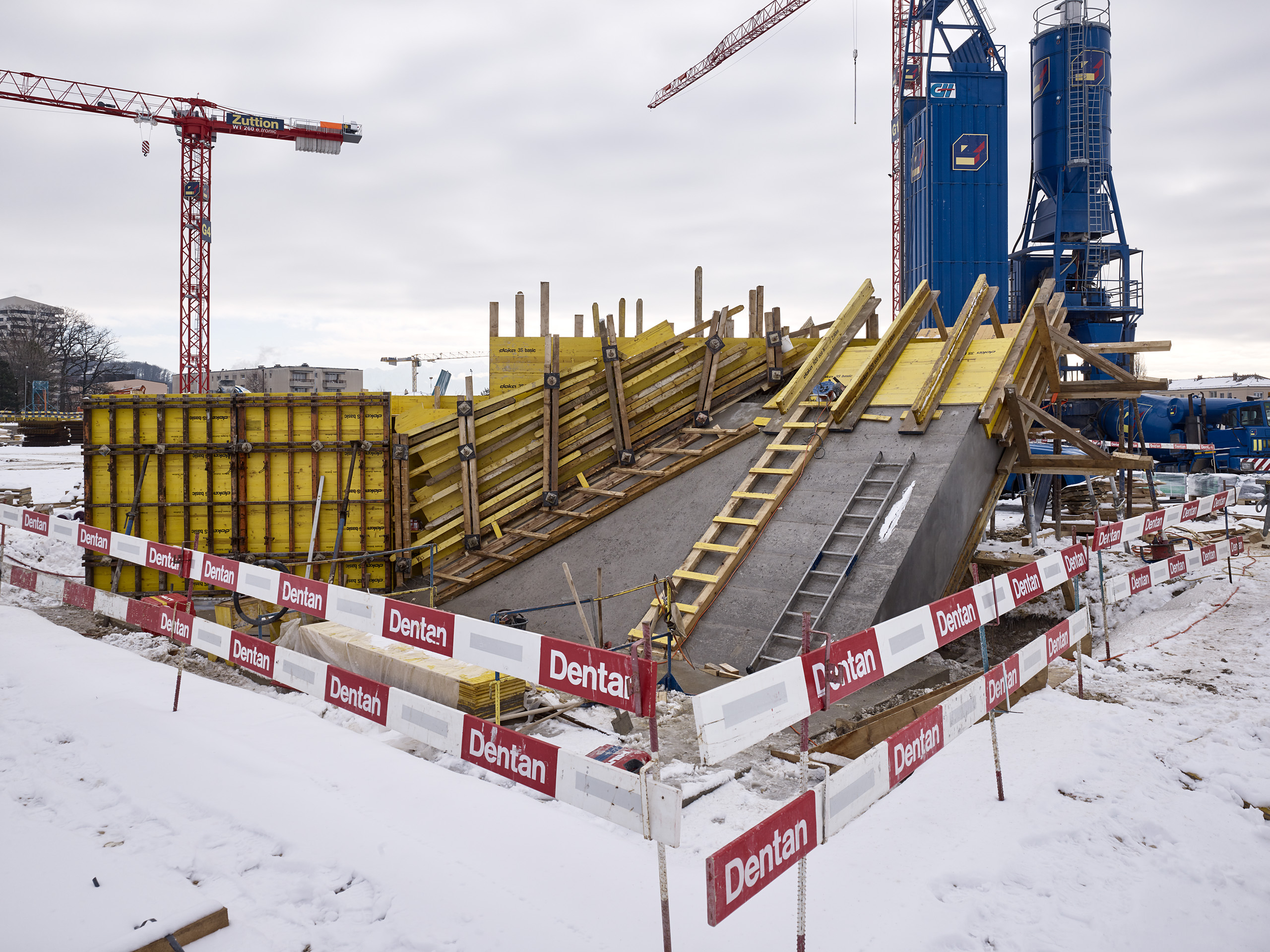 Stade de la Tuilière, Lausanne